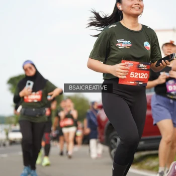 Runner Photo 3712411