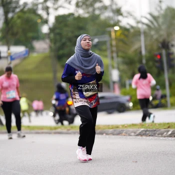 Runner Photo 3712444