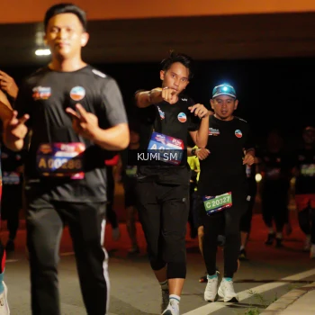 Runner Photo 3712470