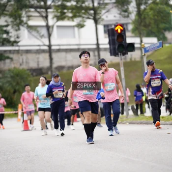 Runner Photo 3712503