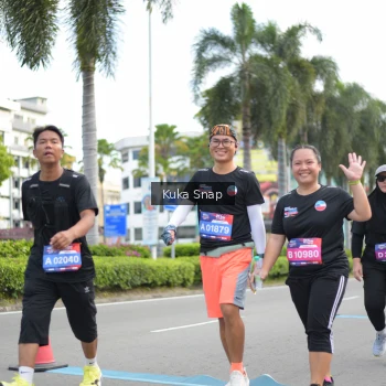 Runner Photo 3712508