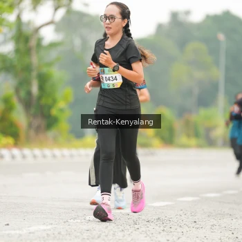 Runner Photo 3712515