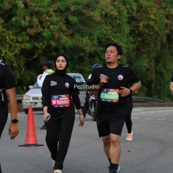 Runner Photo 3712584