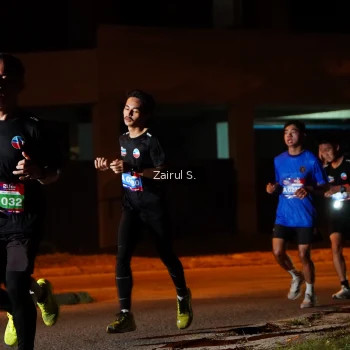 Runner Photo 3712598