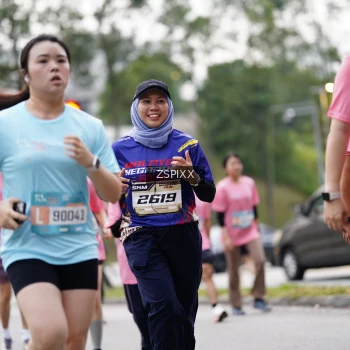 Runner Photo 3712615