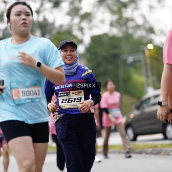 Runner Photo 3712629
