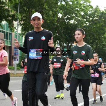 Runner Photo 3712634