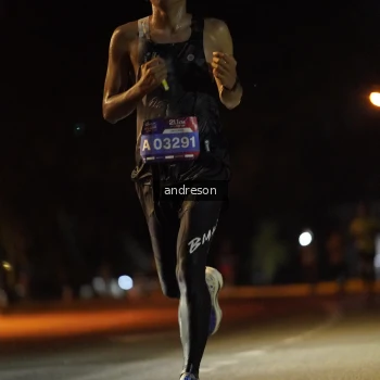 Runner Photo 3712636