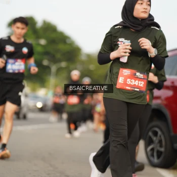 Runner Photo 3712655