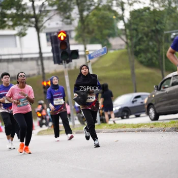 Runner Photo 3712662