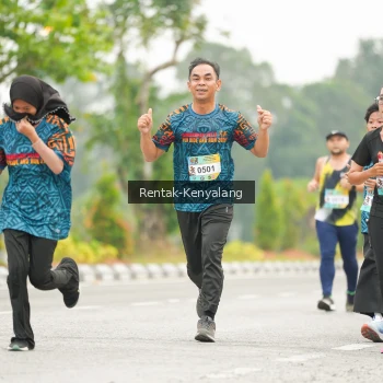 Runner Photo 3712700