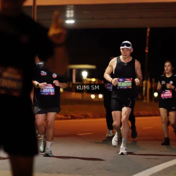 Runner Photo 3712716