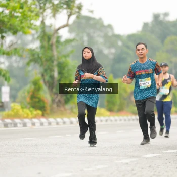 Runner Photo 3712717