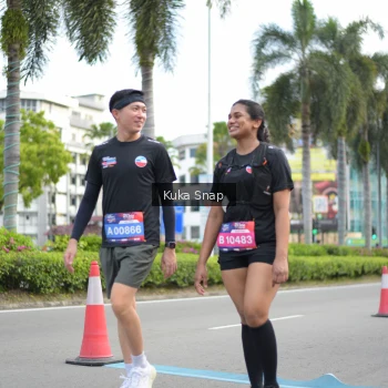 Runner Photo 3712738