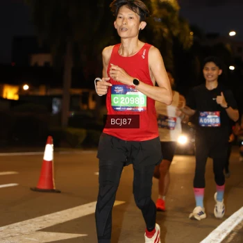 Runner Photo 3712741
