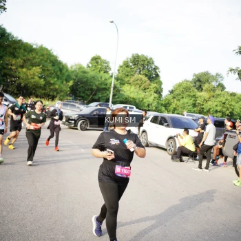 Runner Photo 3712772