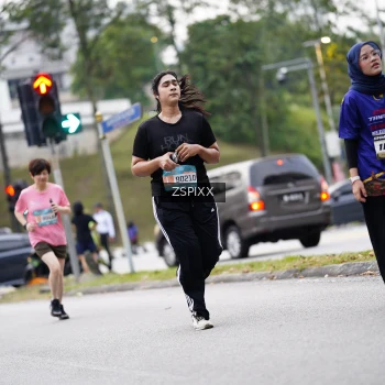 Runner Photo 3712804