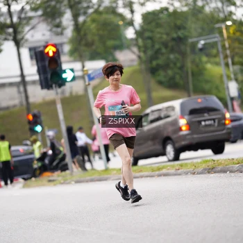 Runner Photo 3712827