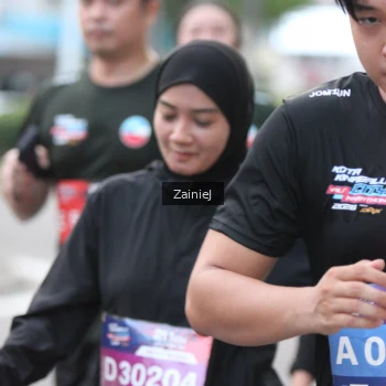 Runner Photo 3712871