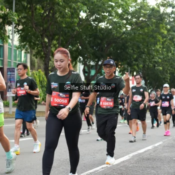Runner Photo 3712885