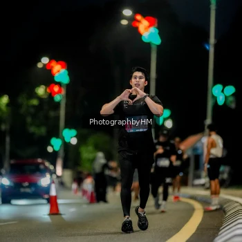 Runner Photo 3712891