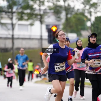 Runner Photo 3712928