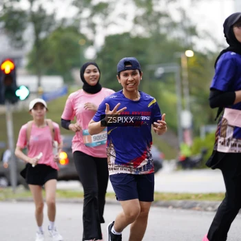 Runner Photo 3712956