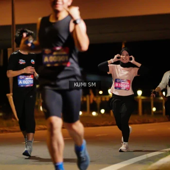 Runner Photo 3712996