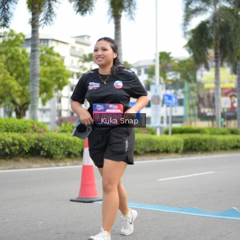Runner Photo 3712998