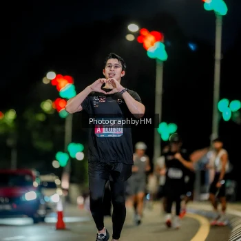 Runner Photo 3713000