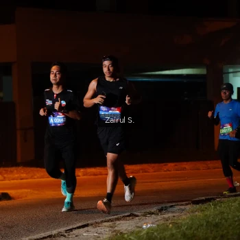 Runner Photo 3713018