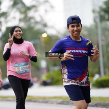 Runner Photo 3713026