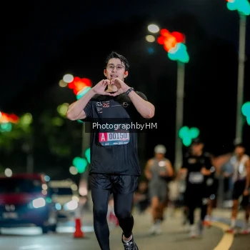 Runner Photo 3713027