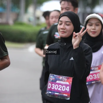 Runner Photo 3713030