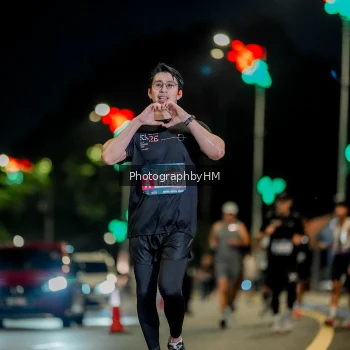 Runner Photo 3713045