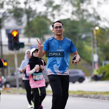 Runner Photo 3713064