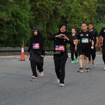 Runner Photo 3713072