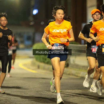 Runner Photo 3713095