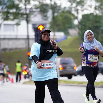 Runner Photo 3713115