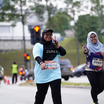 Runner Photo 3713116