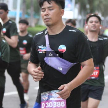 Runner Photo 3713118