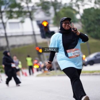 Runner Photo 3713136