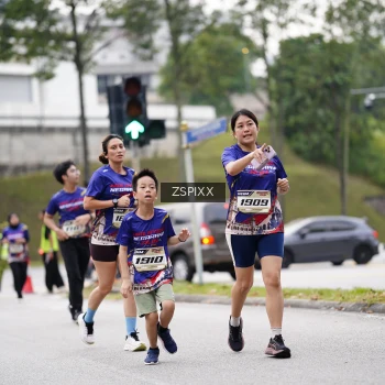 Runner Photo 3713234