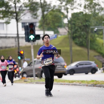 Runner Photo 3713291