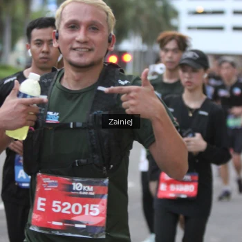Runner Photo 3713341