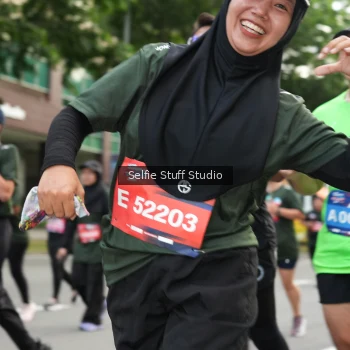 Runner Photo 3713384