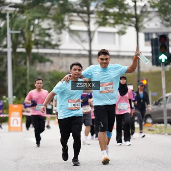 Runner Photo 3713386