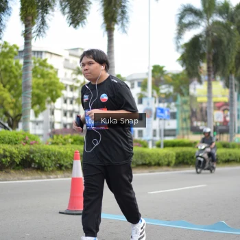 Runner Photo 3713414
