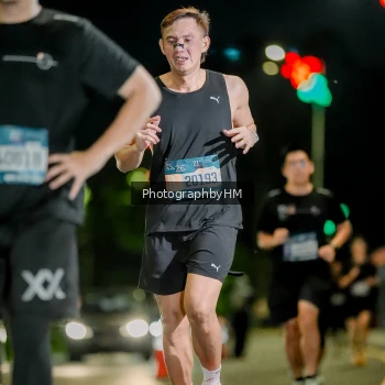 Runner Photo 3713430