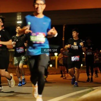 Runner Photo 3713486